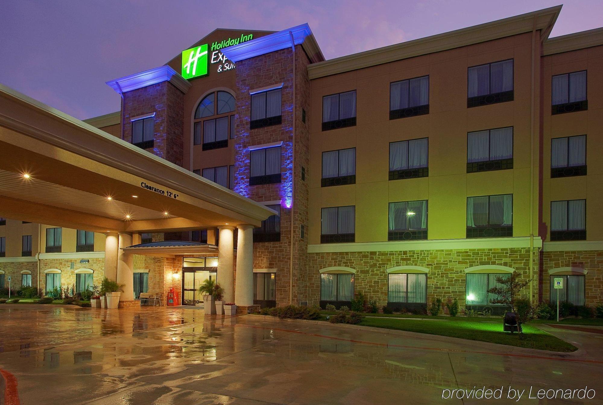 Holiday Inn Express Seguin By Ihg Екстер'єр фото